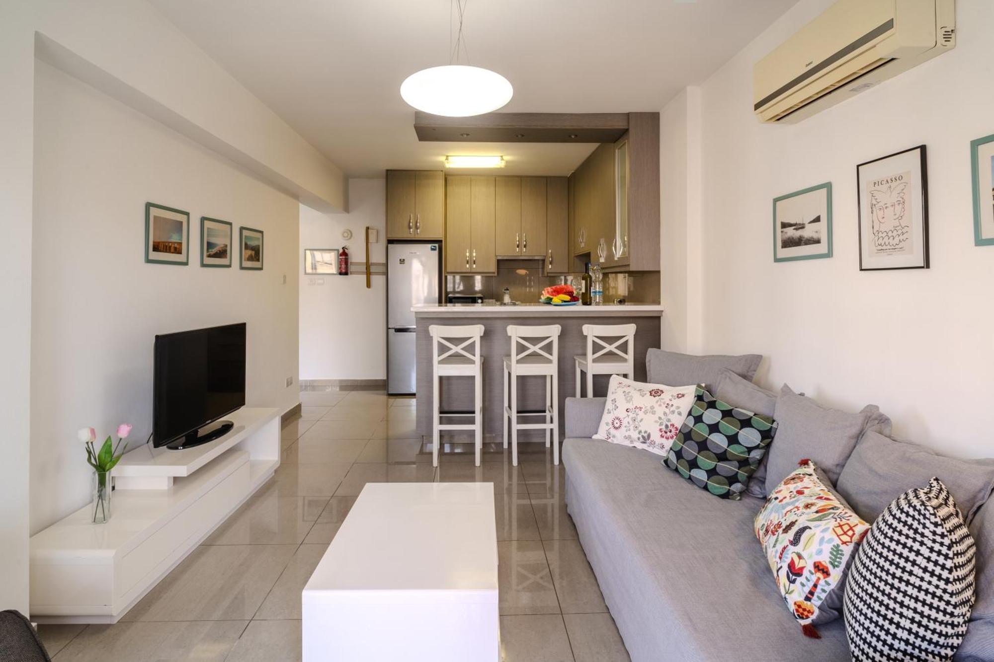 Lazaros Suite Downtown Larnaka Exterior foto
